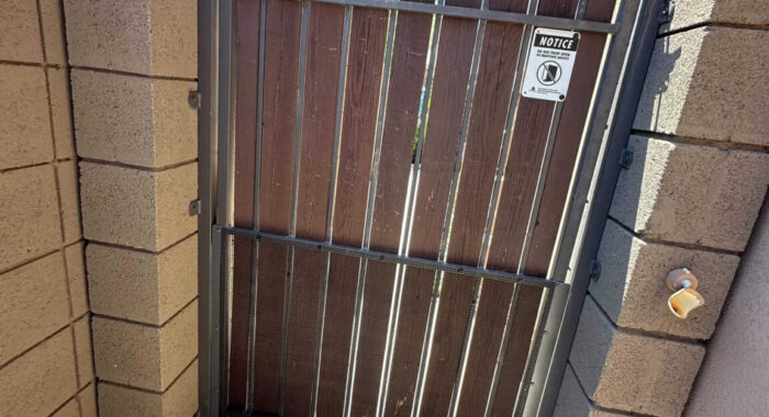 Snake Fence Gate With Rattlesnake Prevention Materials