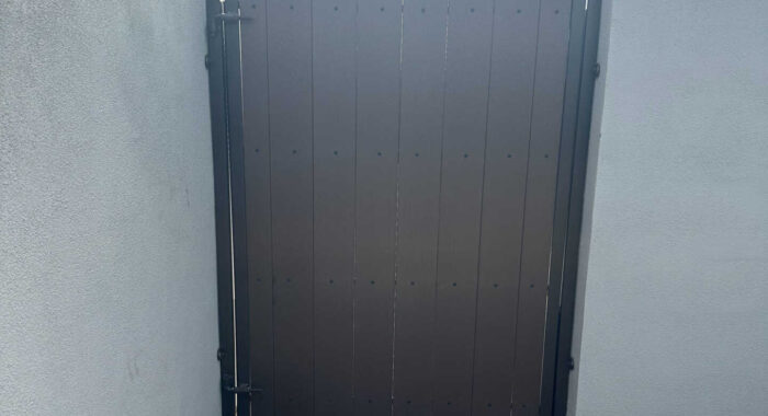Snake Proof Gate