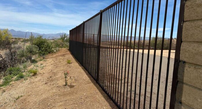 Big Rattlesnake Fence Project Completed